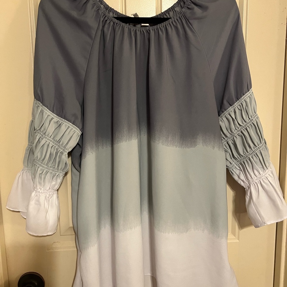 Gray Smocked Blouse with Relaxed Three-Quarter Sleeves